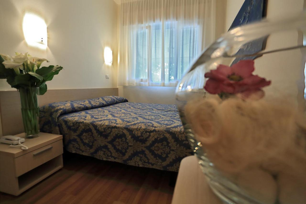 Hotel Castiglione Линьяно-Саббьядоро Экстерьер фото