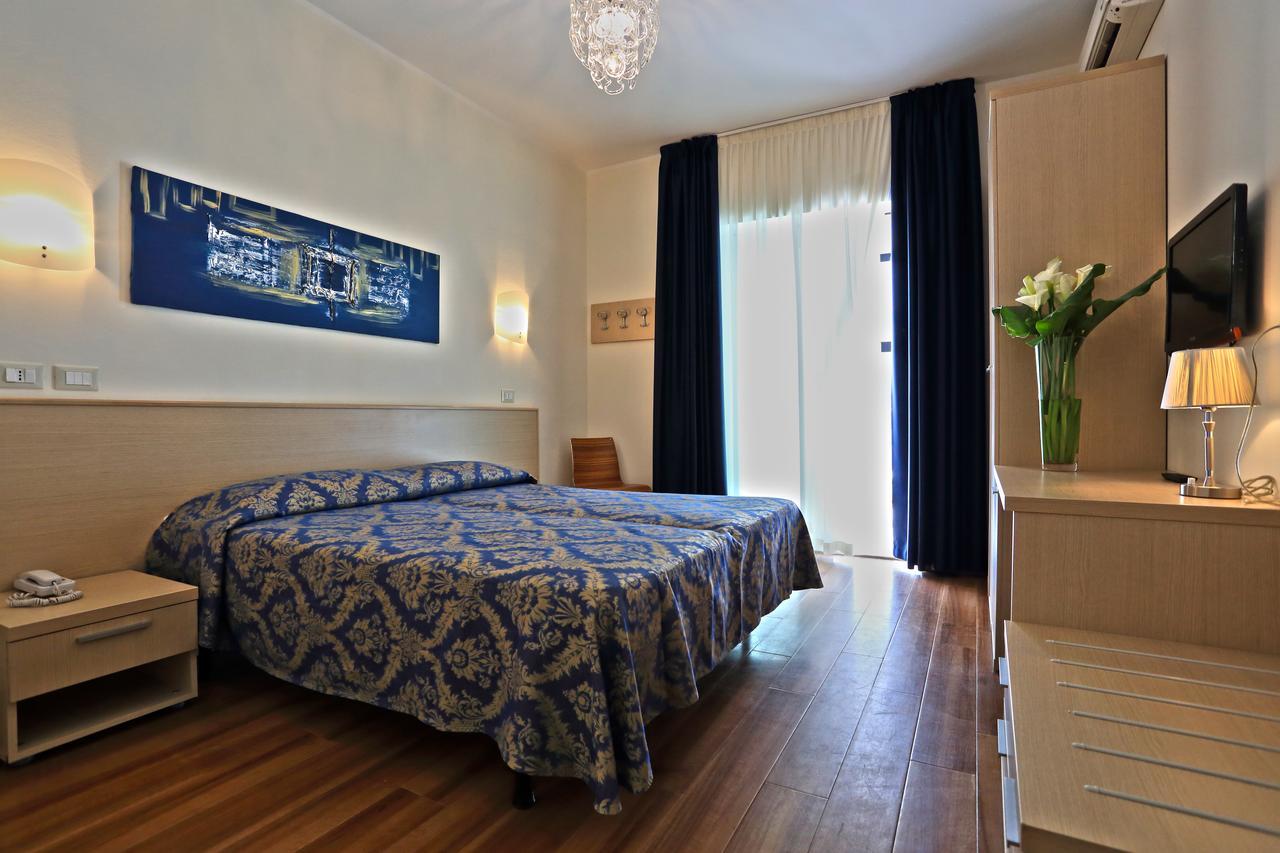 Hotel Castiglione Линьяно-Саббьядоро Экстерьер фото